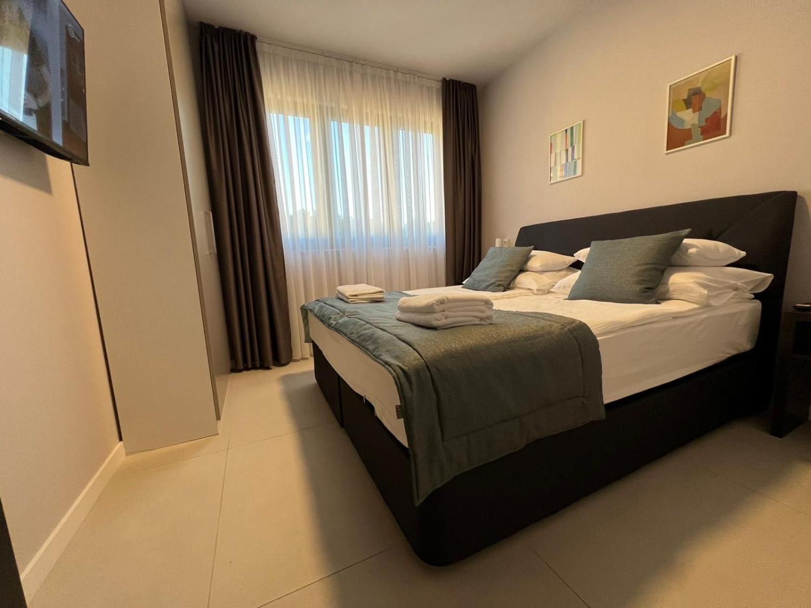Dinora Exclusive Apartments Макарска Екстериор снимка